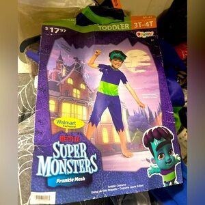 Super monster costume NWT